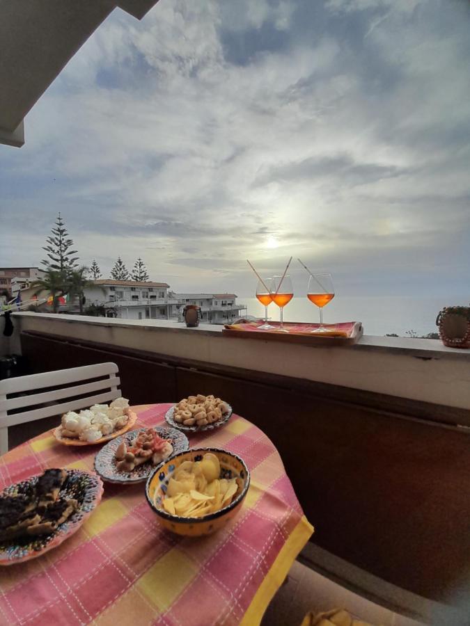 Appartamento Gloria House Tropea Esterno foto